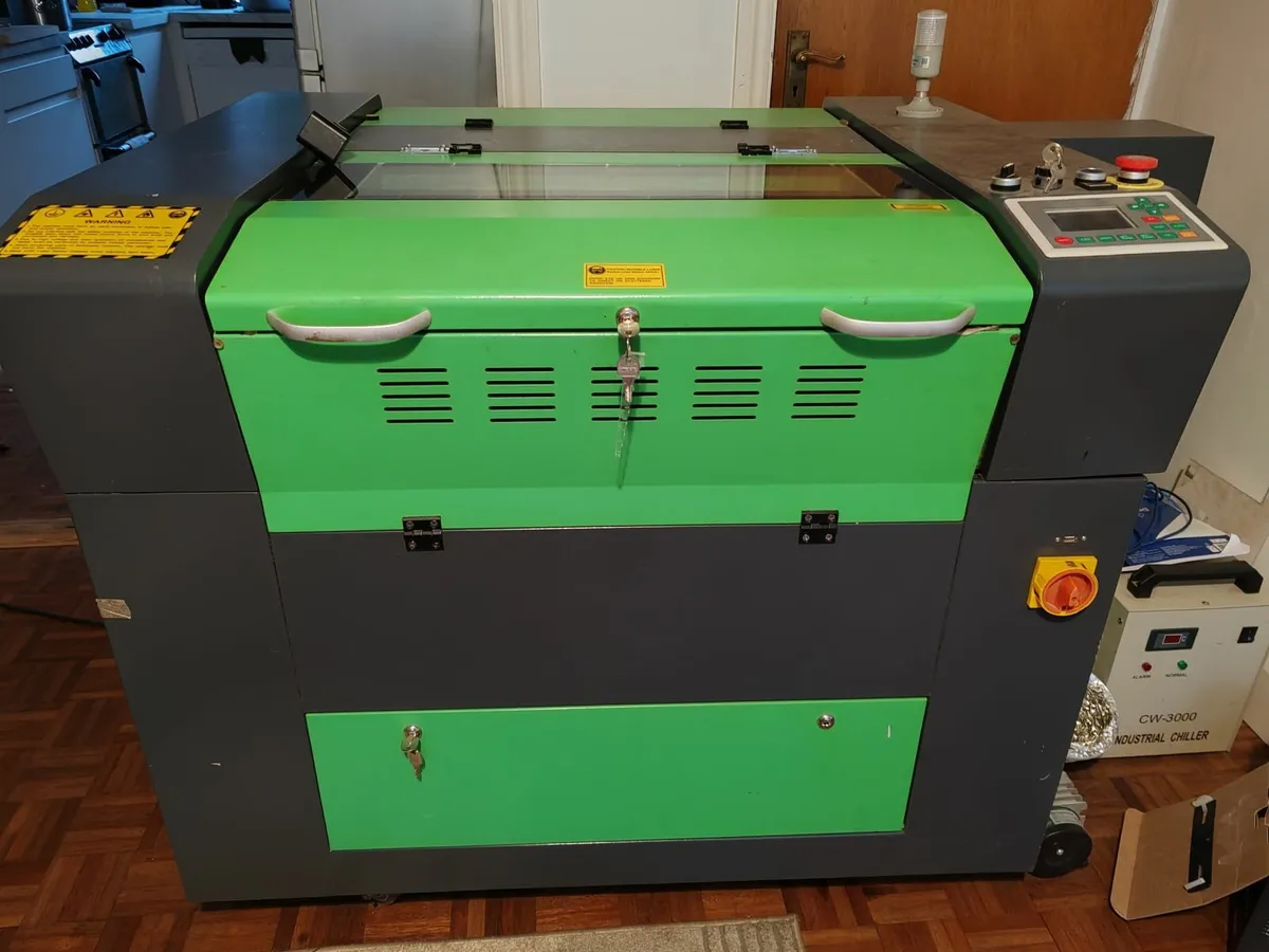 Laser co2 cutting machine - Image 2