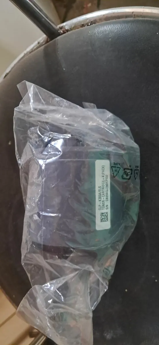 Samsung CLP-K300A toner cartridge (two) - Image 2
