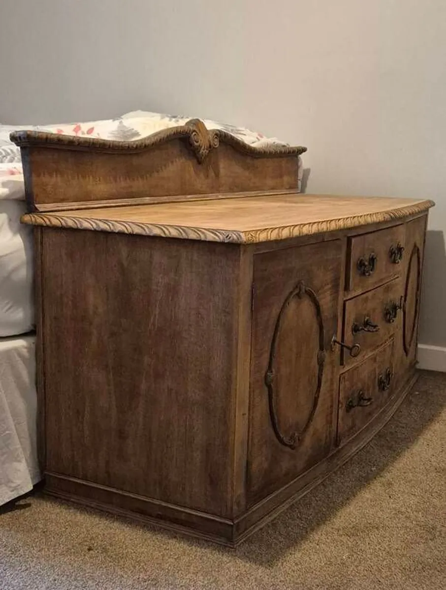 Chest of drawers / Dresser - Image 3