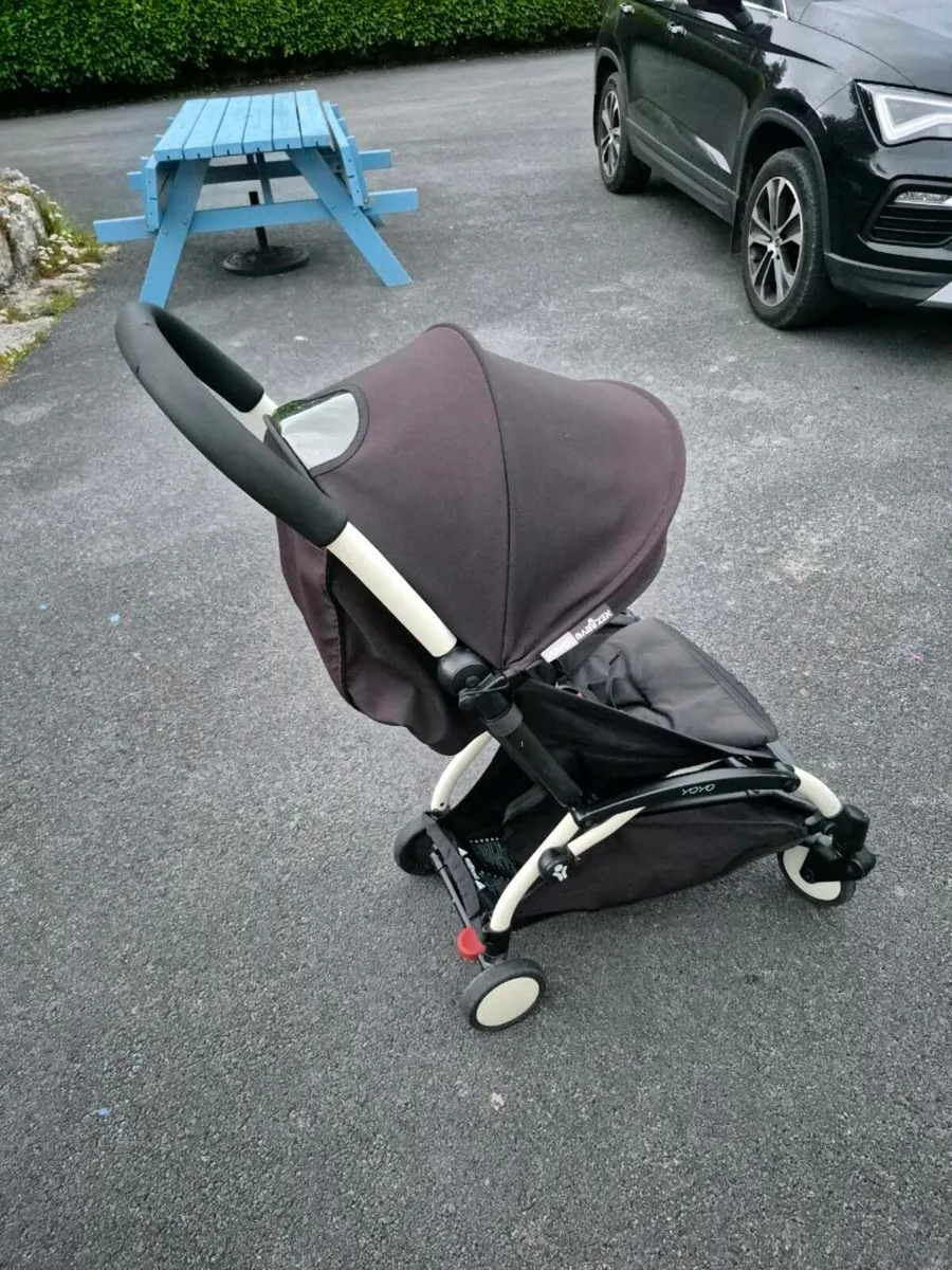 Stroller - Image 1
