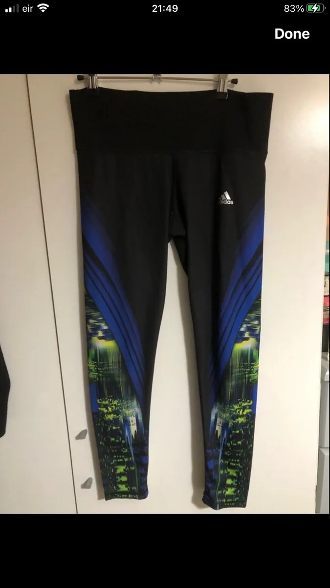 Ladies adidas bottoms size M €15 - Image 1