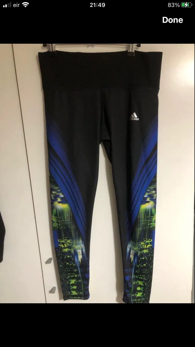 Ladies adidas bottoms size M €15 - Image 2