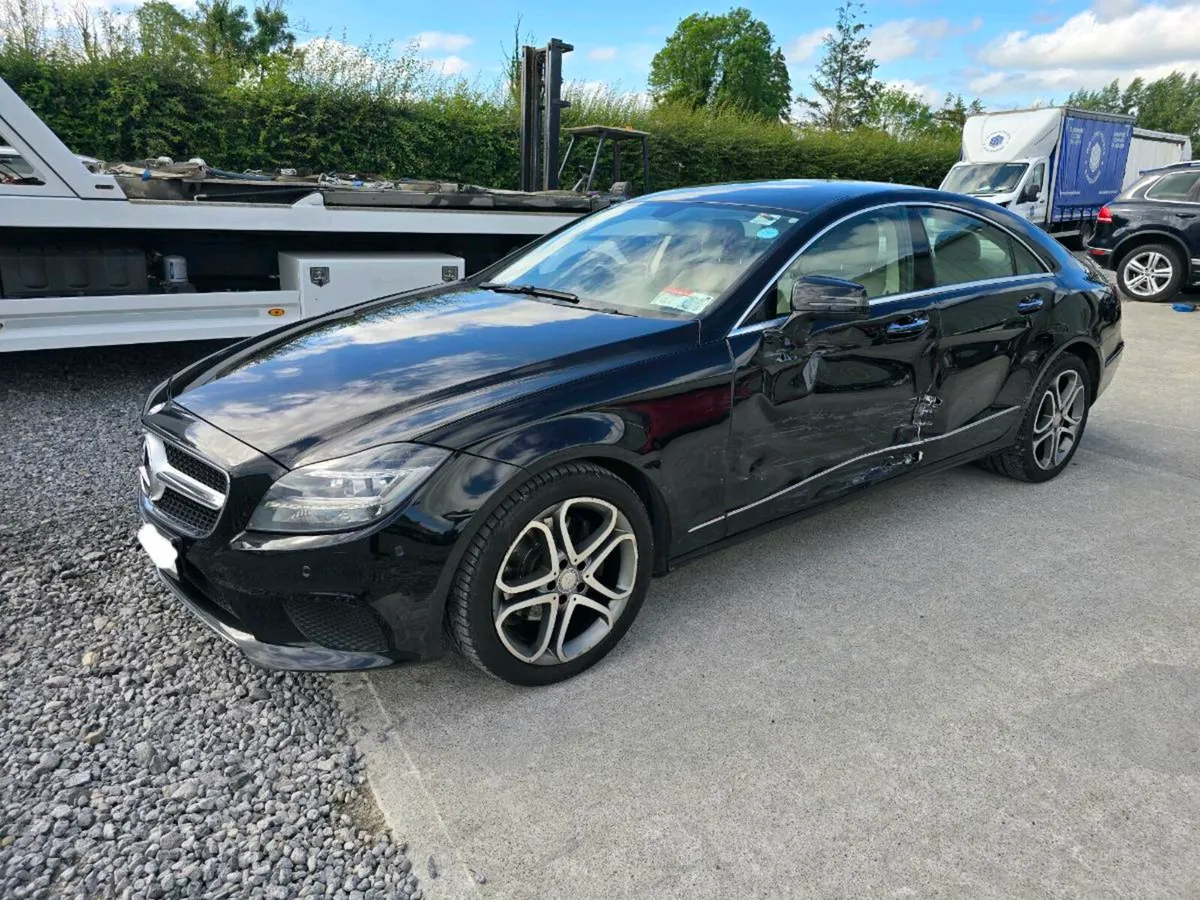 151 MERCEDES CLS - Image 2