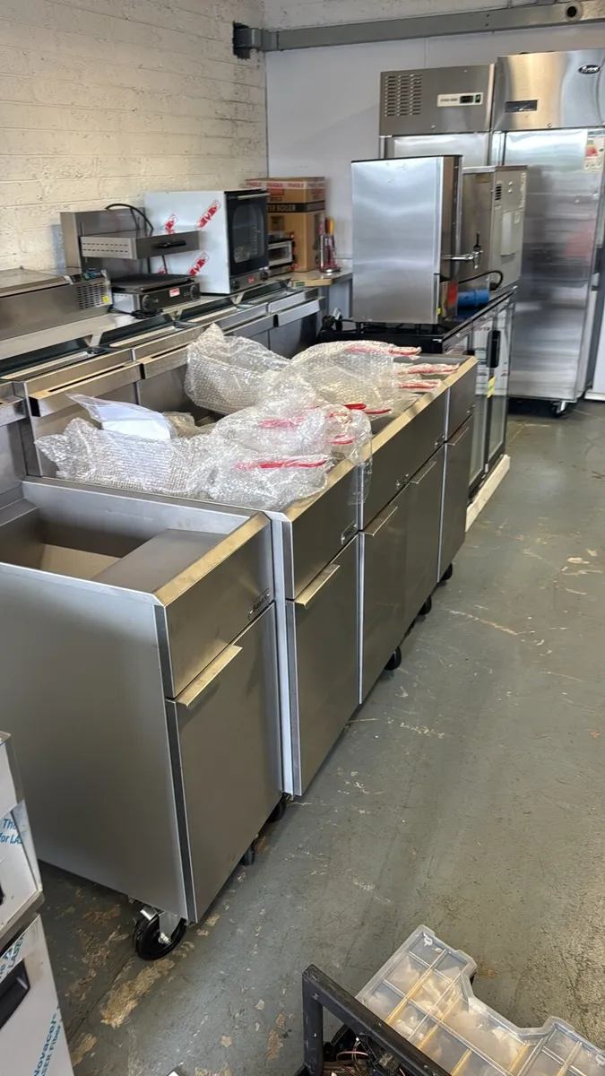 Warehouse clearance - Image 3