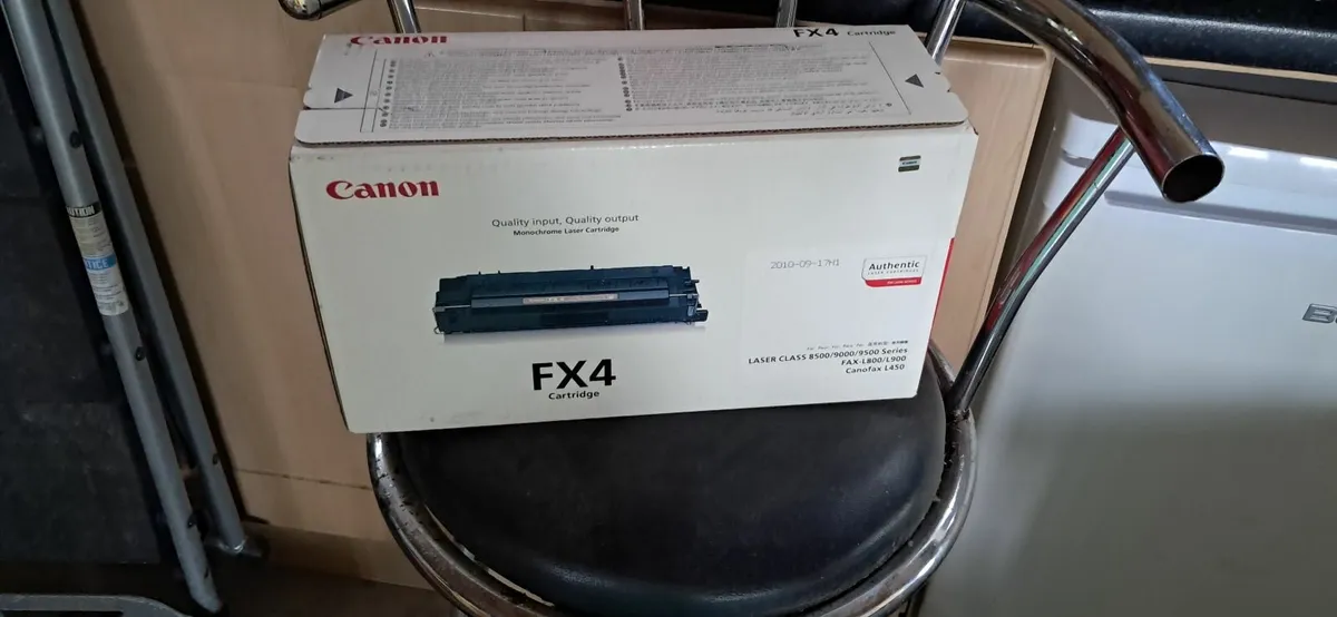 Canon FX4 toner cartridges - Image 1