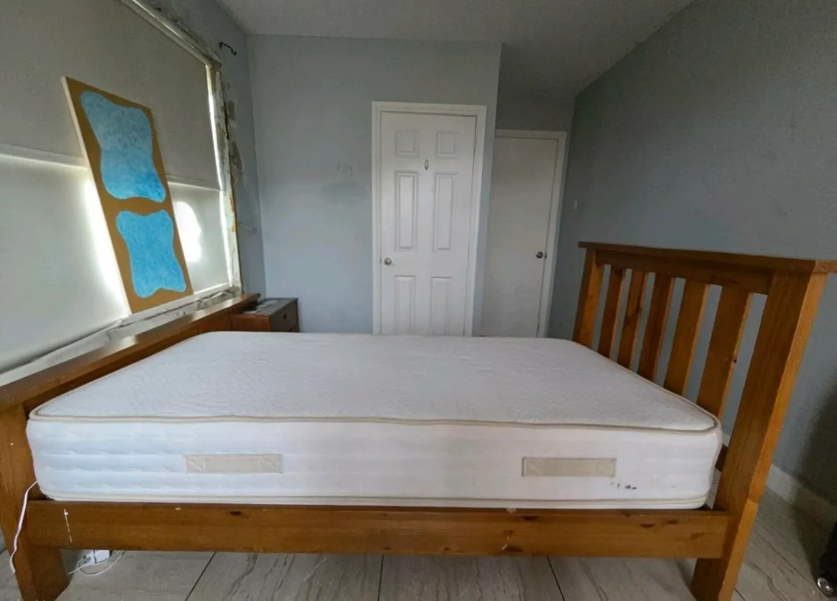 Double bed frame and matress - Image 1