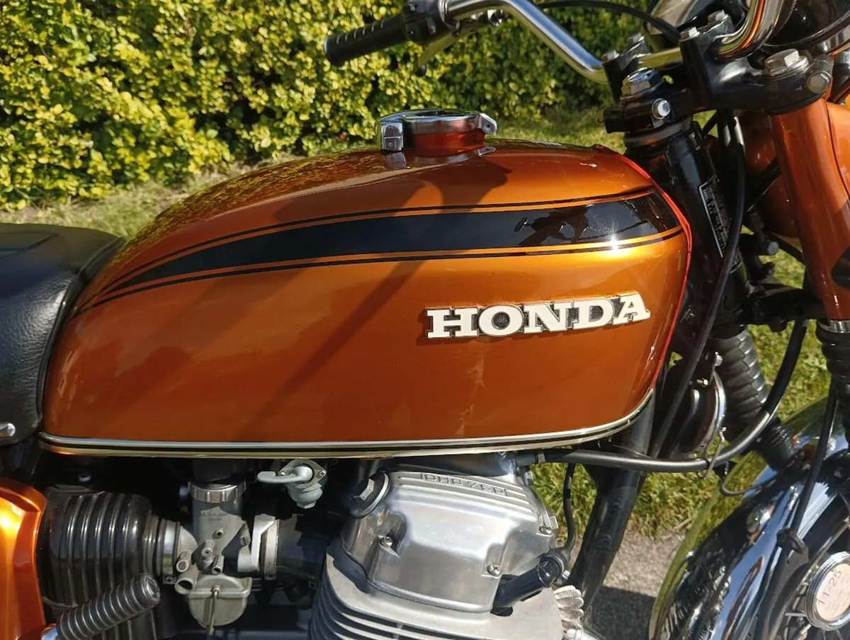 Honda CB750 K1   1972   (Show Winner) €11,500 - Image 2