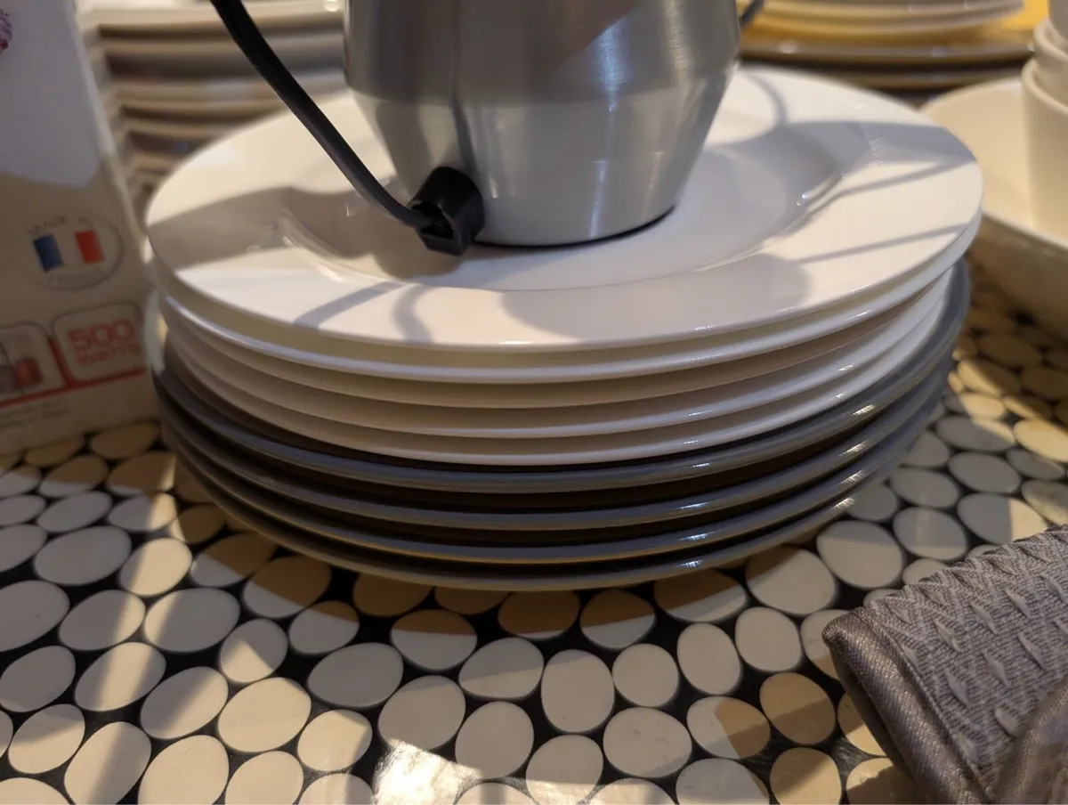 Crockery - Image 3