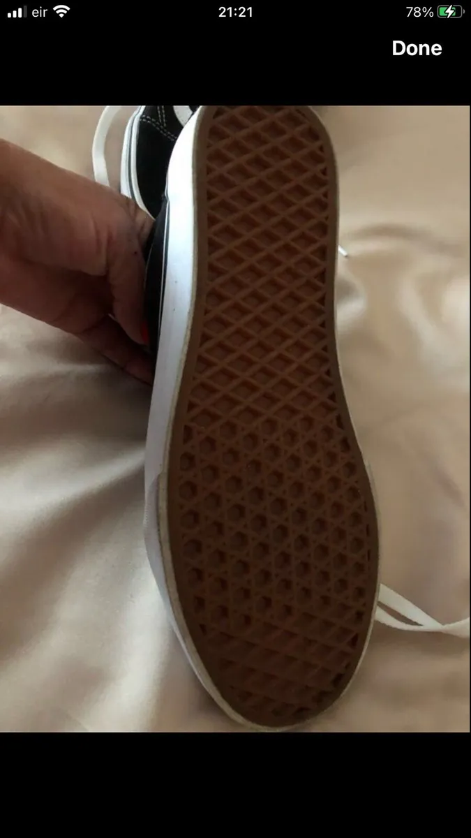 Mens new trainers size 8 €30 - Image 4