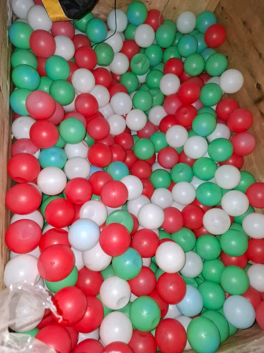 Large Pit Balls (10,000) - Image 1