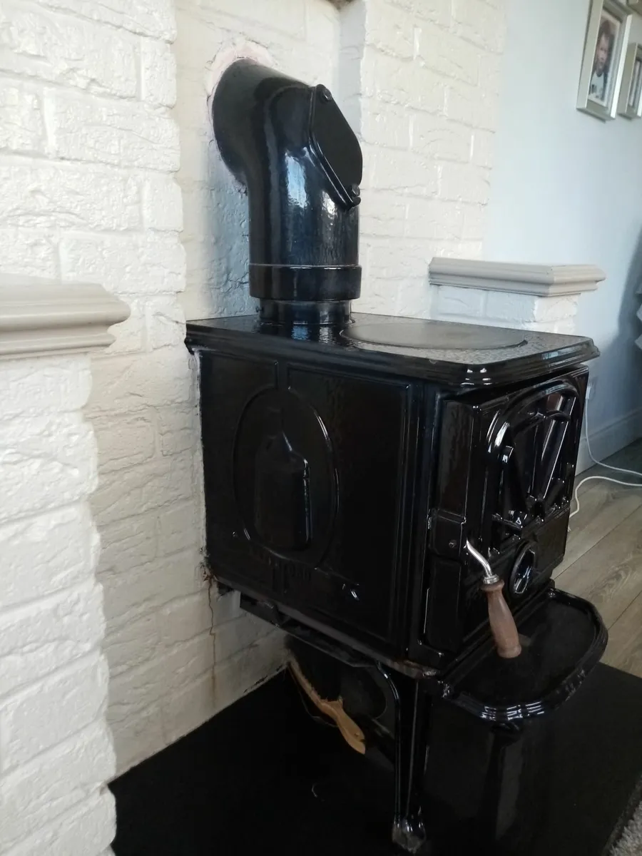 Stove - Image 4