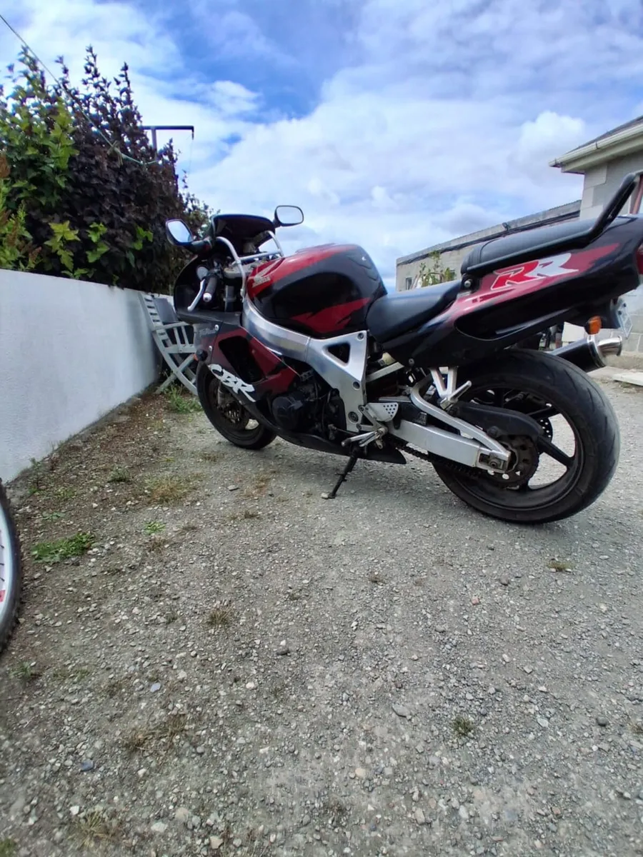 1992 Honda Fireblade. - Image 4