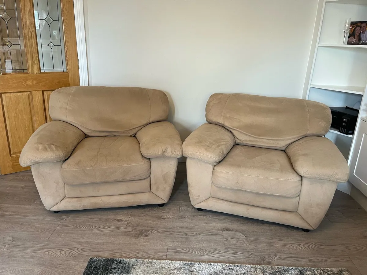 Armchairs - Image 1