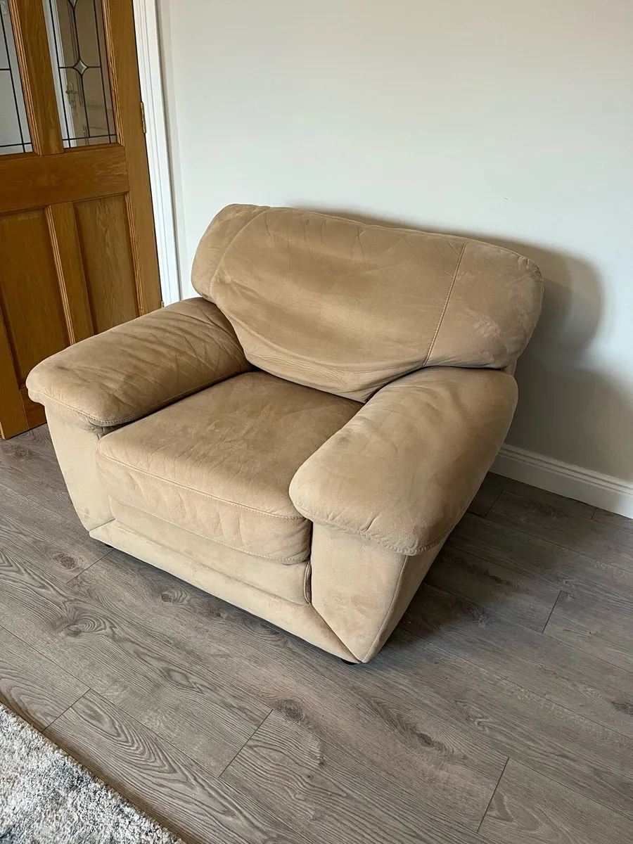 Armchairs - Image 2