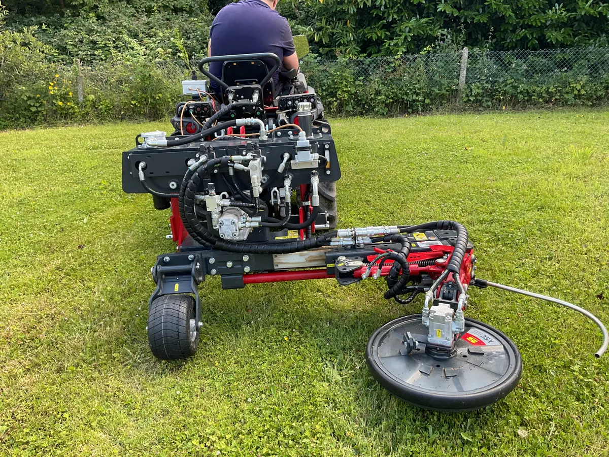 Seppi PortX barrier mower - Image 4