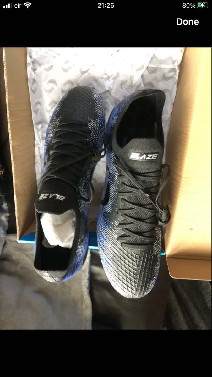 Mens football boots size 6 €25 - Image 4