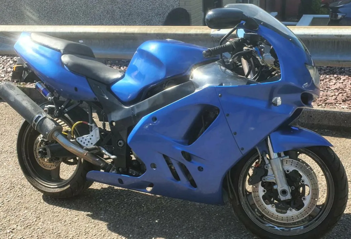 Kawasaki  Zx9r CHEAP - Image 1