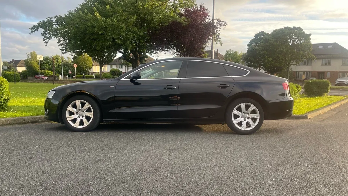 Audi A5, 11D, very good condition - Image 3