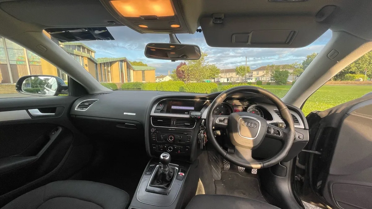 Audi A5, 11D, very good condition - Image 4