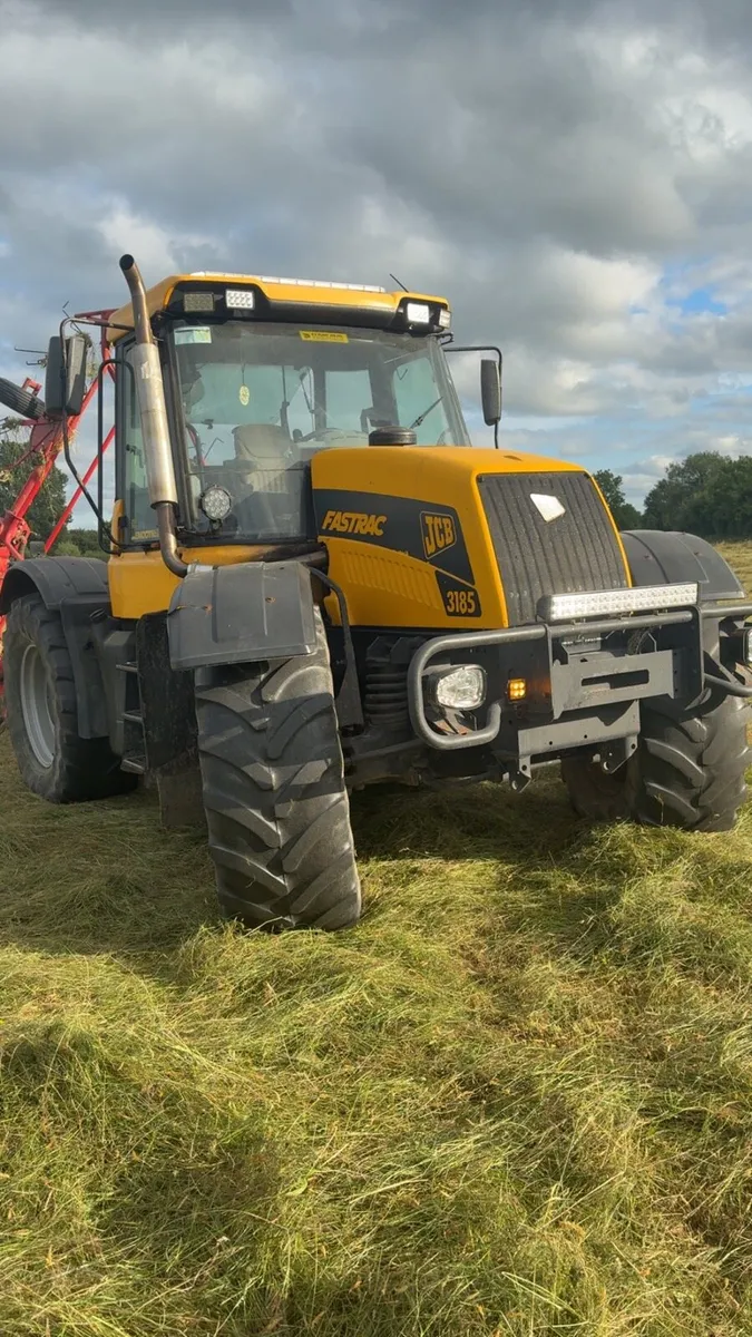 JCB 3185 fastrac - Image 1