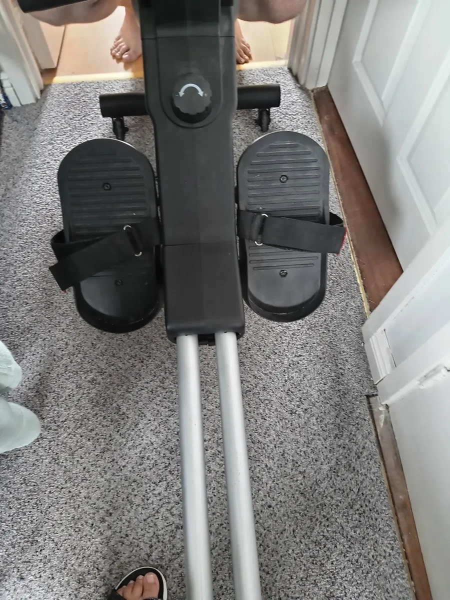 Rowing machine - Image 4
