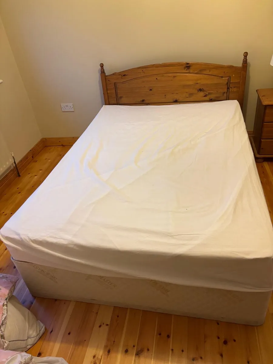 King Size & Double Bed - Image 1