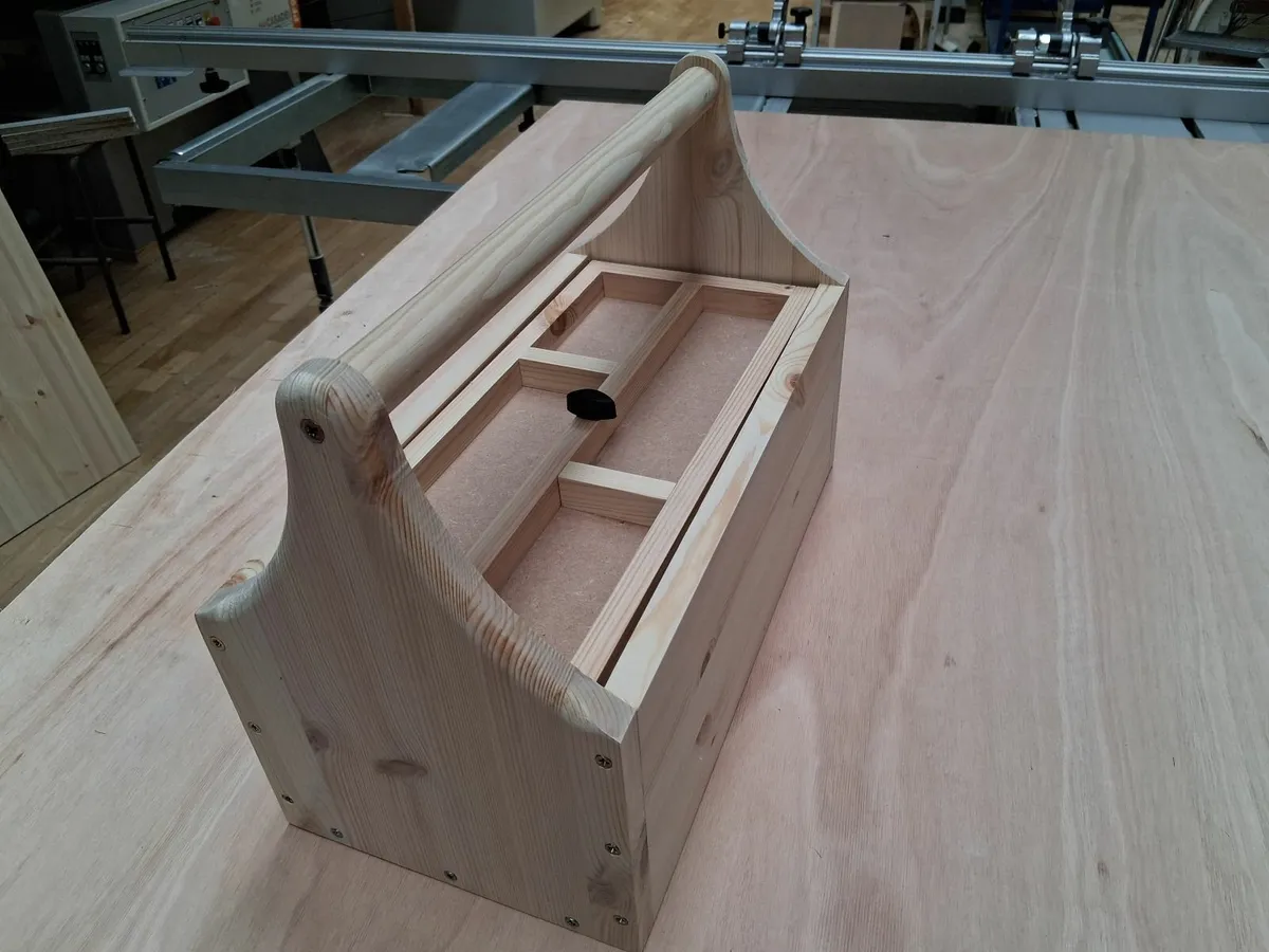 Tool box - Image 2