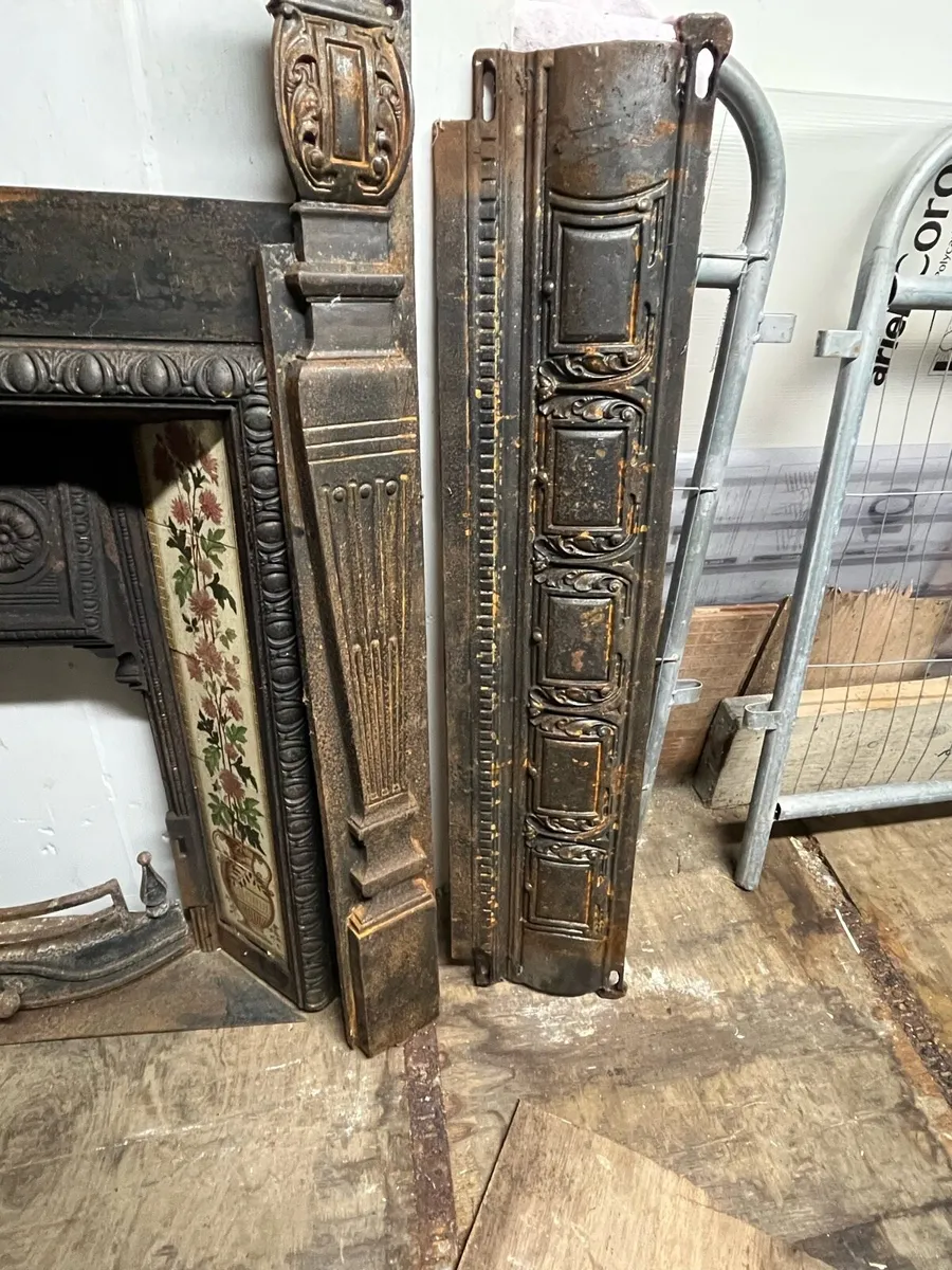 Antique metal fireplace - Image 2