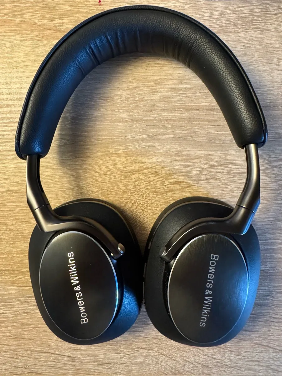 B&W PX8 - Image 1