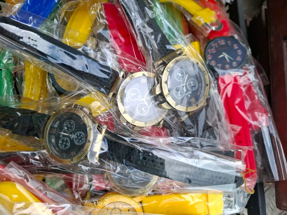 Bulk watches (200+pcs) - Image 4