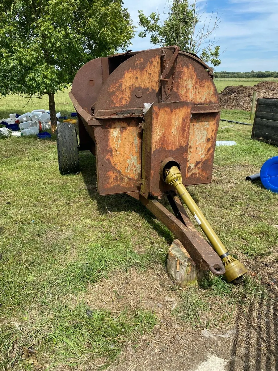 Dung spreader - Image 4