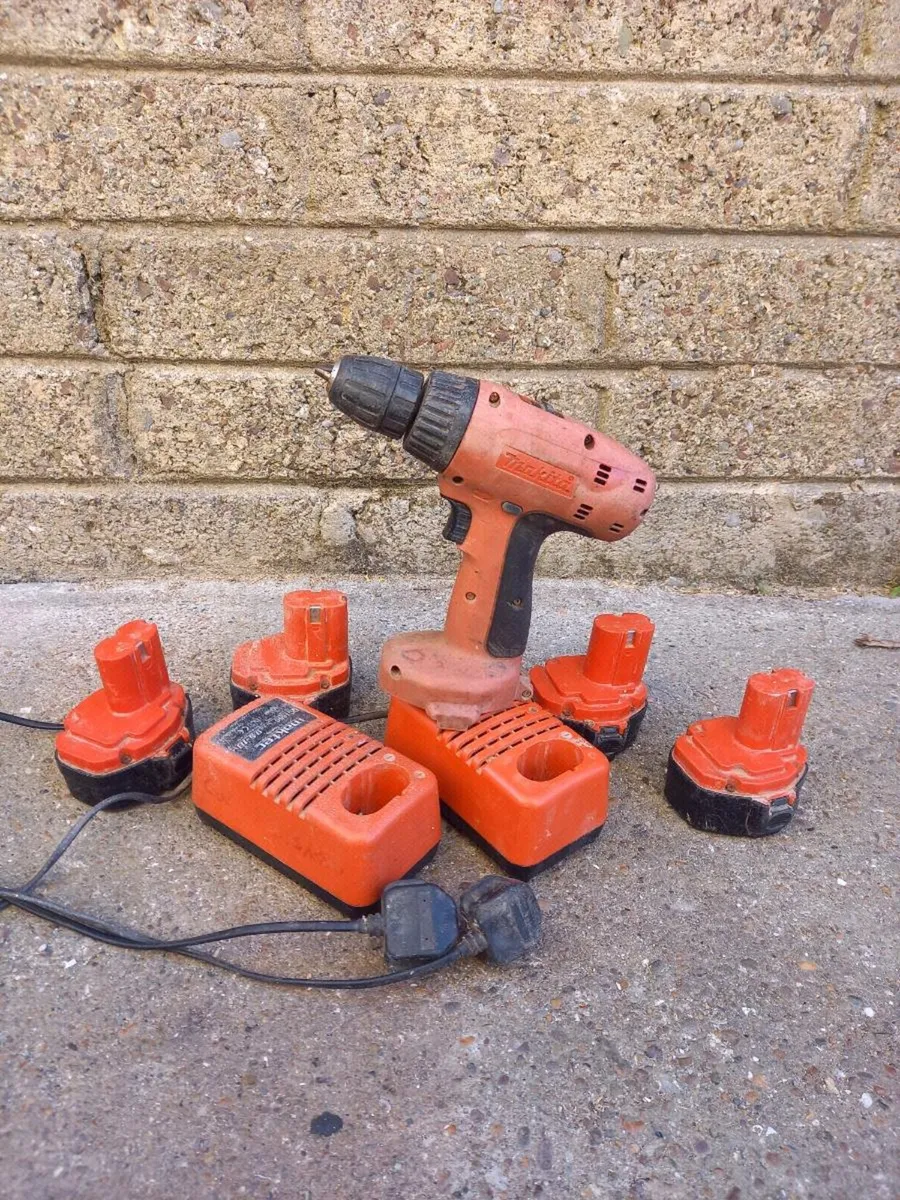 Makita Cordless Drill - Image 1