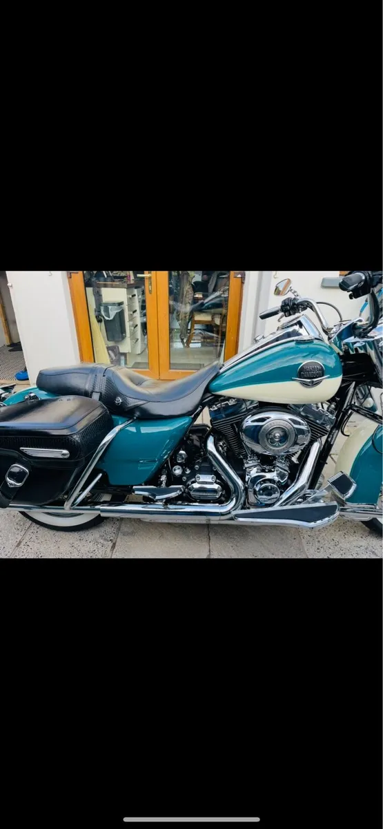 Harley Davidson road king classic - Image 2