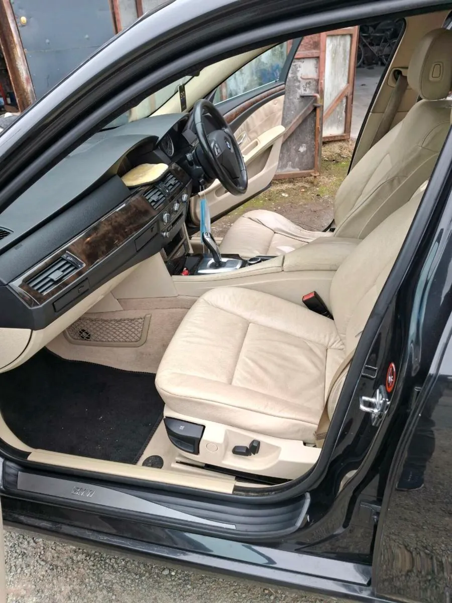 08 520 BMW - Image 2