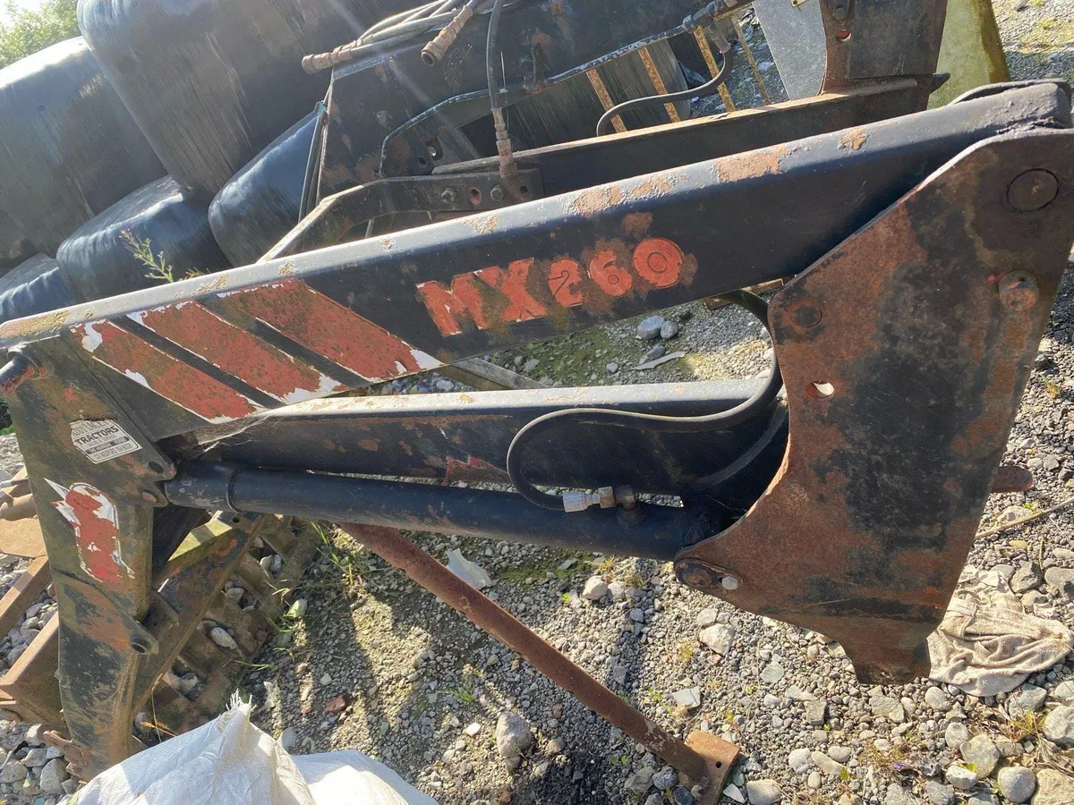 FRONT LOADER (MX260) SUIT FORD. - Image 2