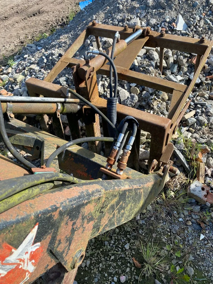 FRONT LOADER (MX260) SUIT FORD. - Image 4