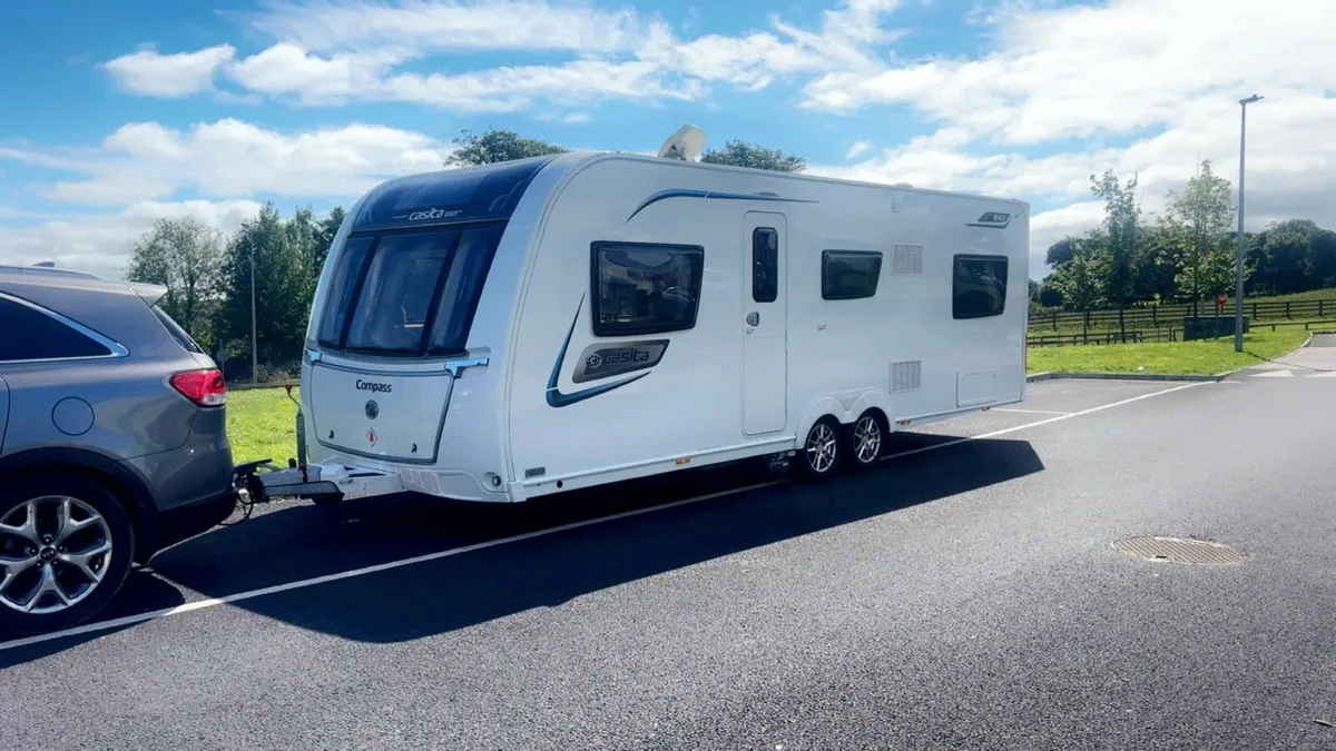Caravan - Image 1