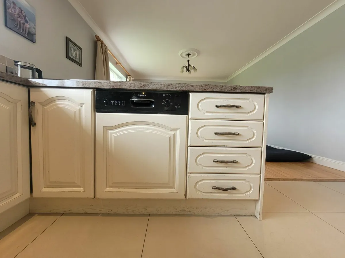 Kitchen - Image 1