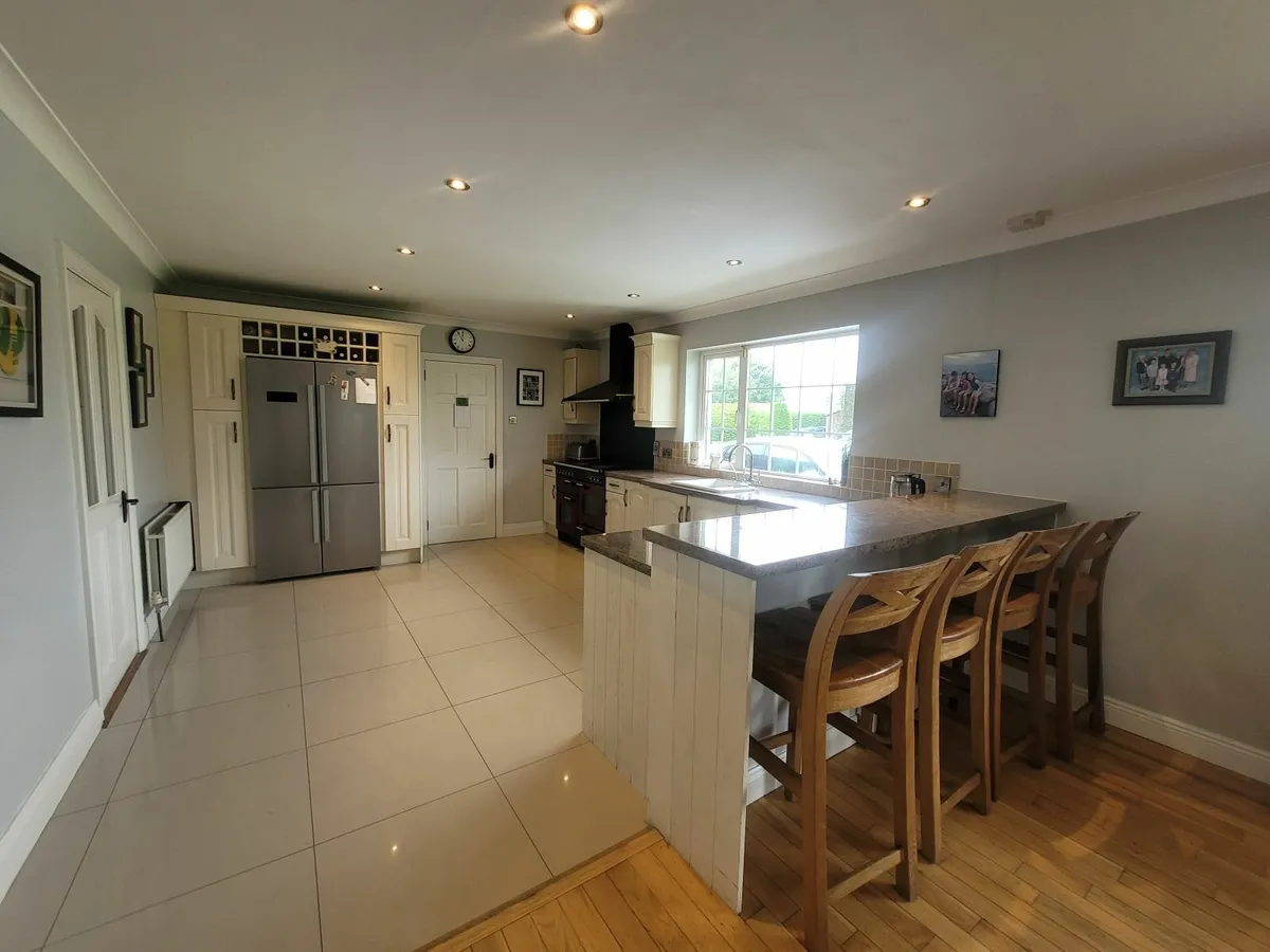 Kitchen - Image 3