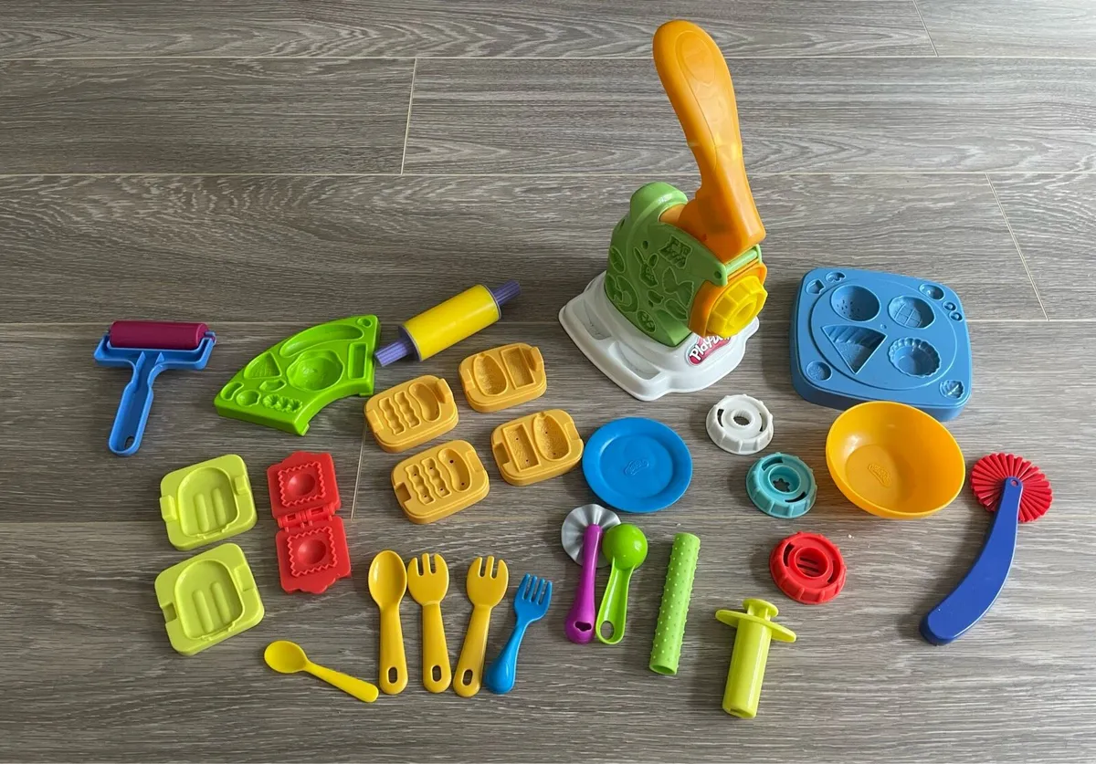Play Doh Food Kitchen Playset - Image 2