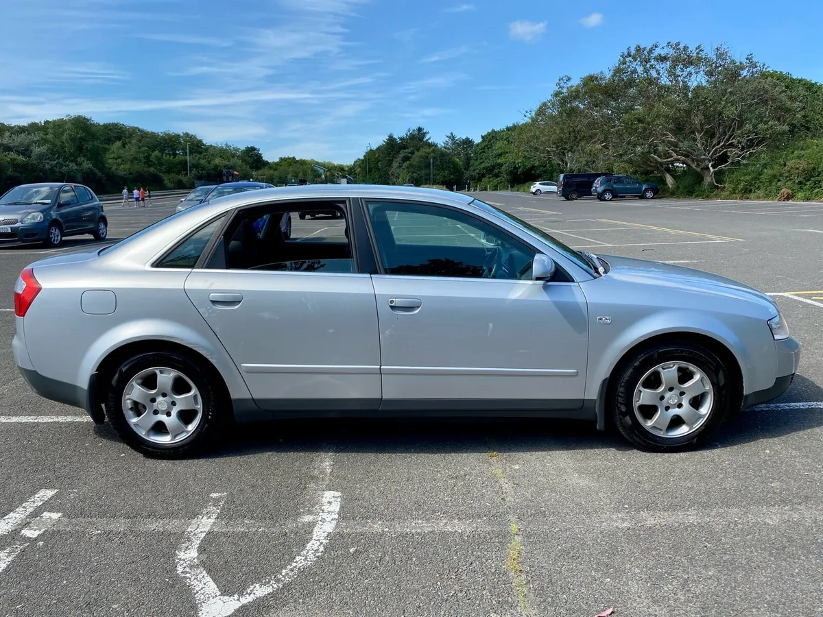 1 OWNER FROM NEW AUDI A4 SALOON NEW NCT & LOW MILE - Image 1