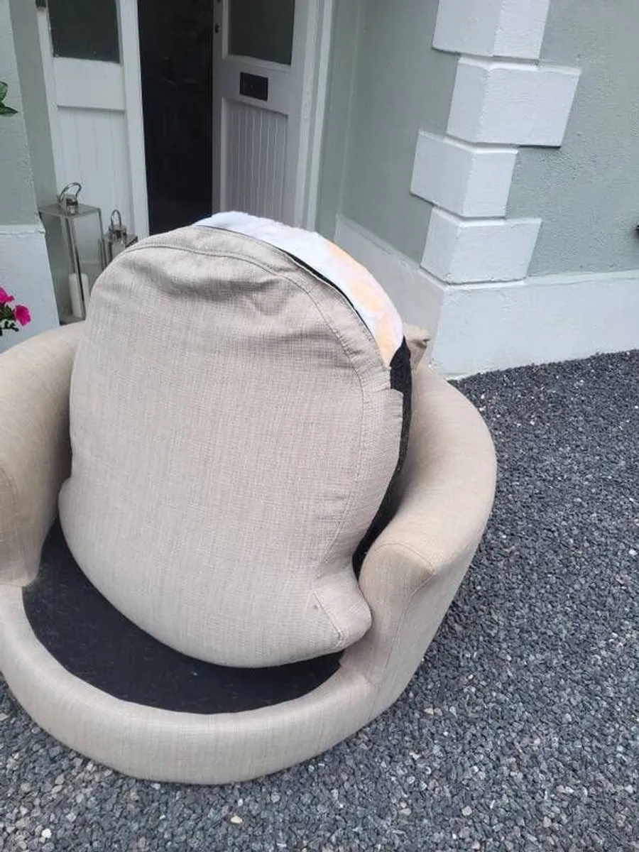 cuddle chair - Image 4