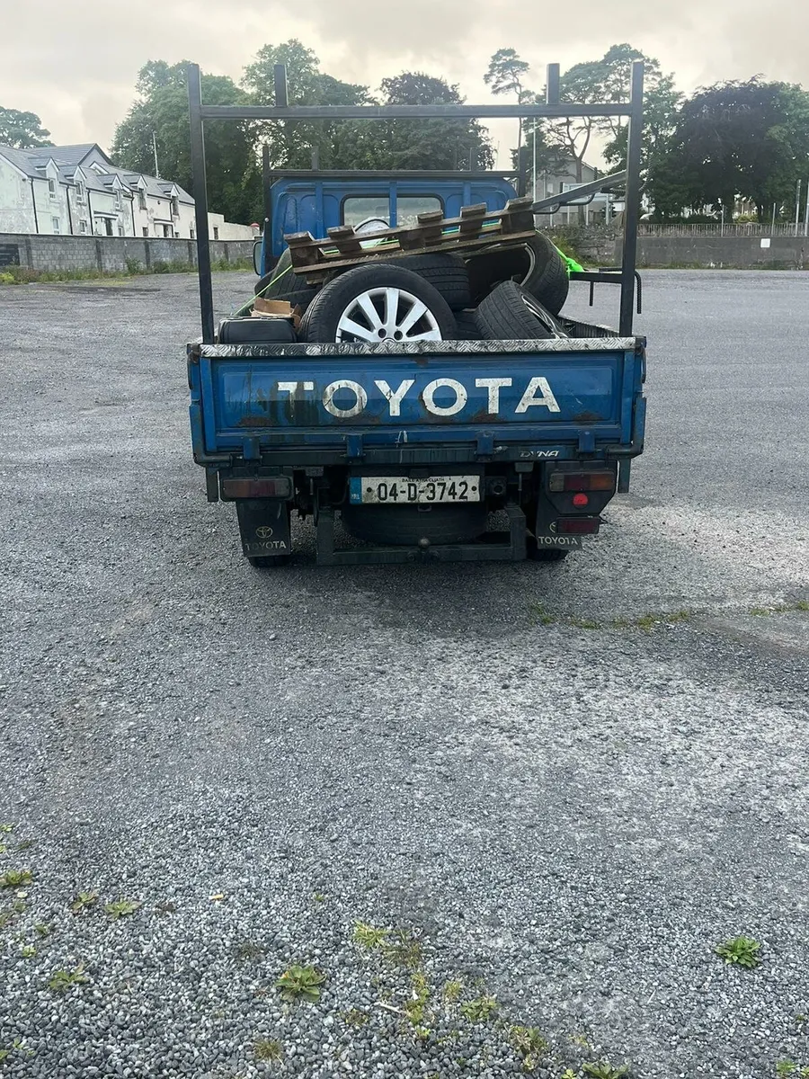 Toyota dyna - Image 1