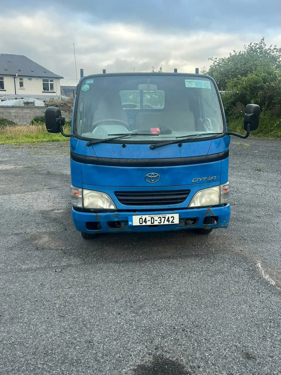 Toyota dyna - Image 2