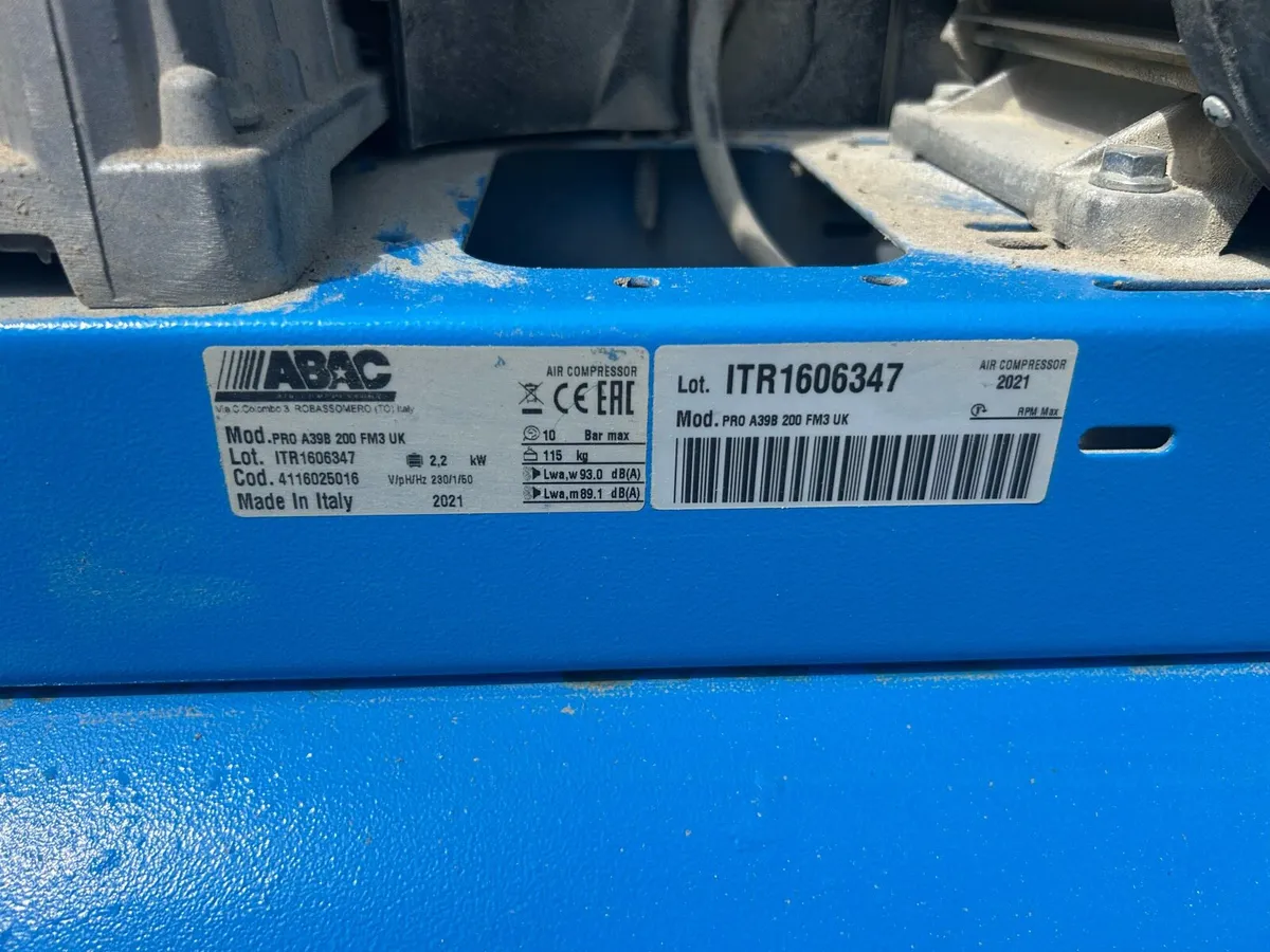 Single phase 200 l abac compressor - Image 3