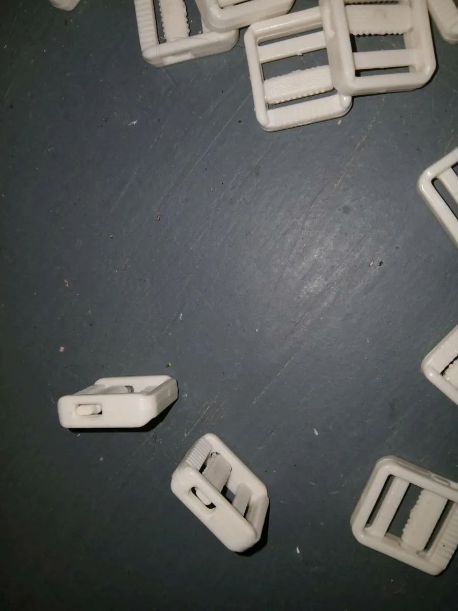 Large Quantity of Buckles for 18 mm webbing - Image 3