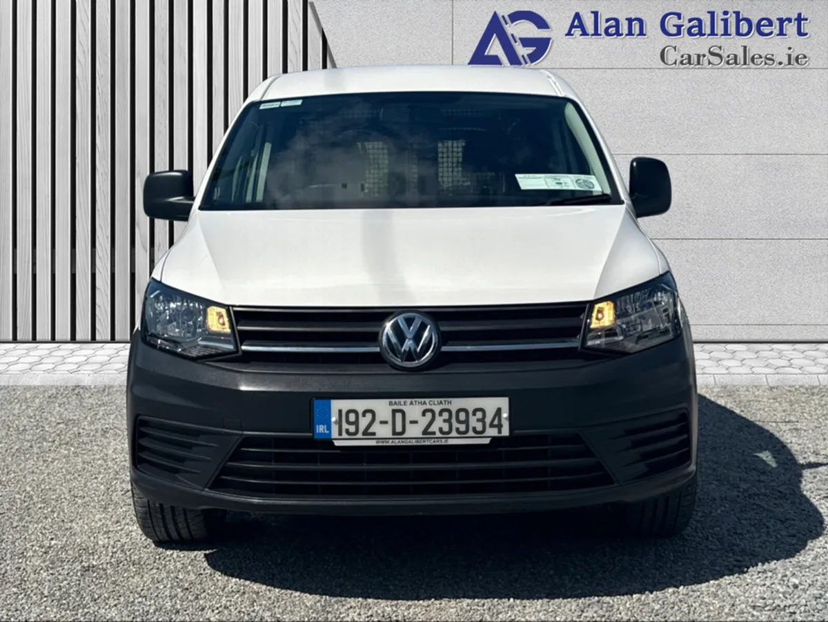 Volkswagen Caddy 2.0 Diesel Maxi LWB 102BHP Low Mi - Image 4