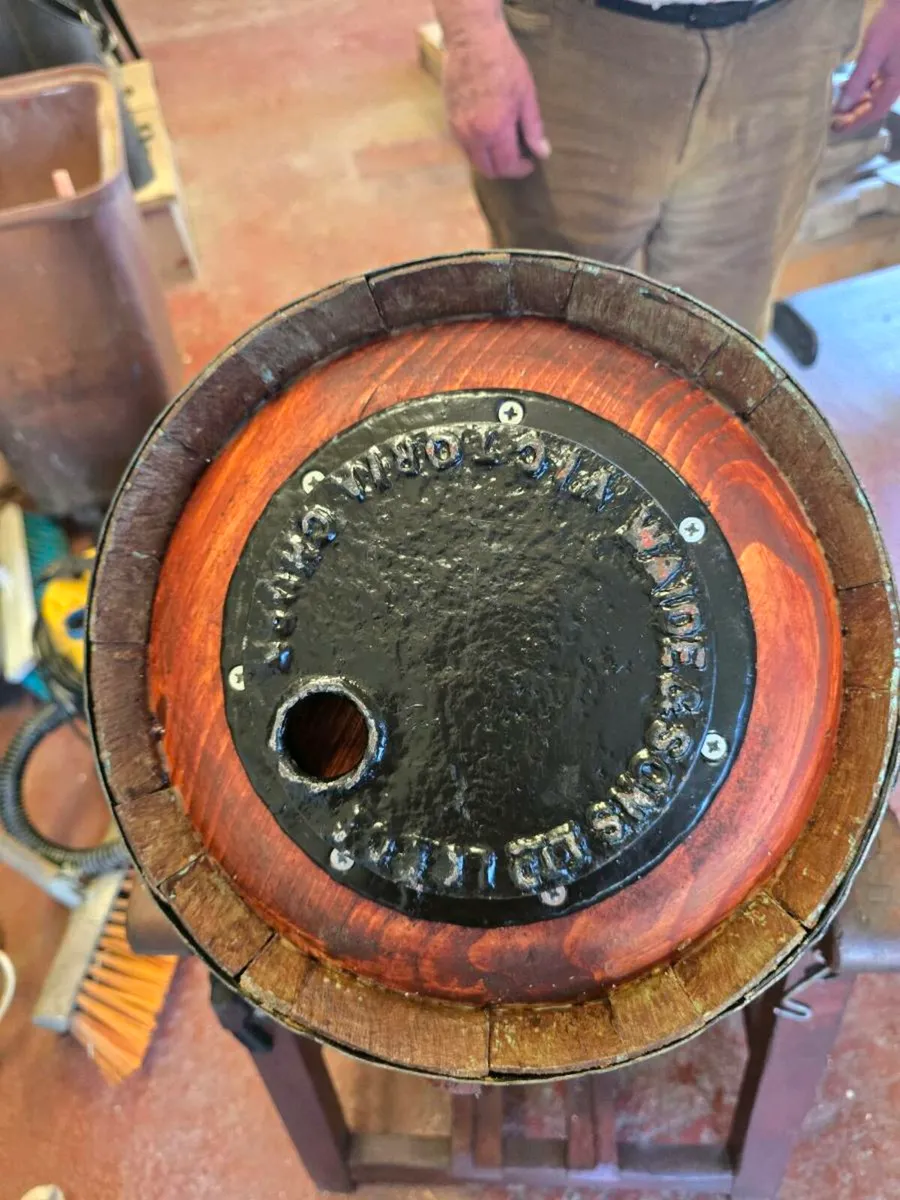 Butter churn and old clothes mangle - Image 3