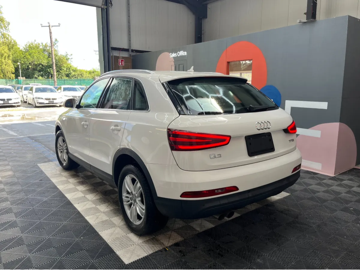 Audi Q3 1.4 TFSI / 73k KMs / REVERSE CAMERA & MORE - Image 4