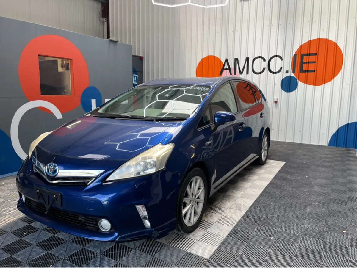 Toyota Prius PRIUS 7 SEATER AUTOMATIC 1.8 HYBRID / - Image 3